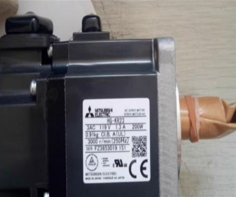 Mitsubishi HC-SFS103B Servo Motor AC Servo Amplifier for Industrial Applications