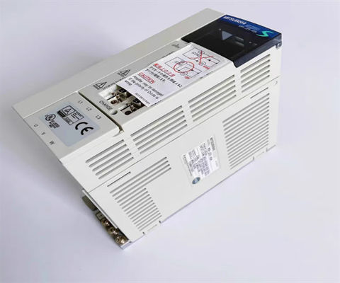 Mitsubishi - Servo Drive  MR-J2S-100A Sine-Wave PWM Control/Current Control System