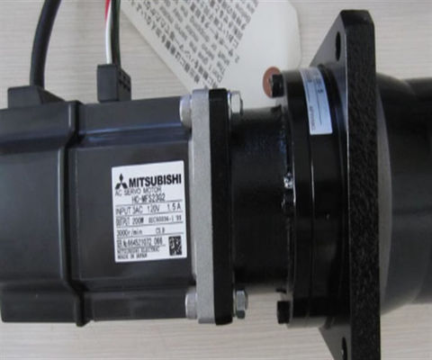 HC-MFS23G2 Mitsubishi AC Servo Motor 400V 7KW Industrial Servo Motor for Precise Control