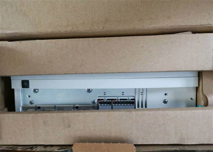 Lenze ​EVS9328-ES SERVO CONTROLLER 9300 SERIES 400/480 VAC 22-30 KW (29.5-40.2 HP)