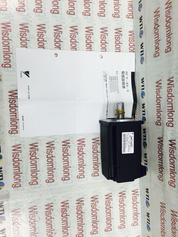 CE Industrial Servo Motor Yaskawa SGMAS-04A2A41 400W 200V Brand New Condition