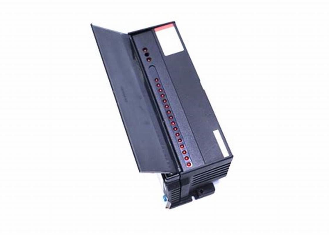 GE  IC660EBD110 93-132 VAC 16-channel discrete input Block 1500 V 115 VAC