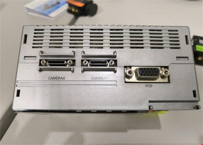 Omron ZFX-C25 PHOTOELECTRIC SENSORS 2-CAMERA CONTROLLER PNP 	PLC Programmable Logic Controller