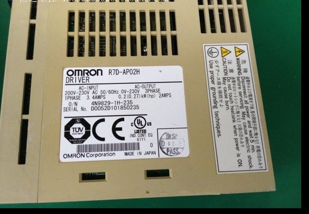 OMRON R7D-BP02HH Servo AC 200VAC Supply 1.6A 200V Load 200 W Chassis Mount