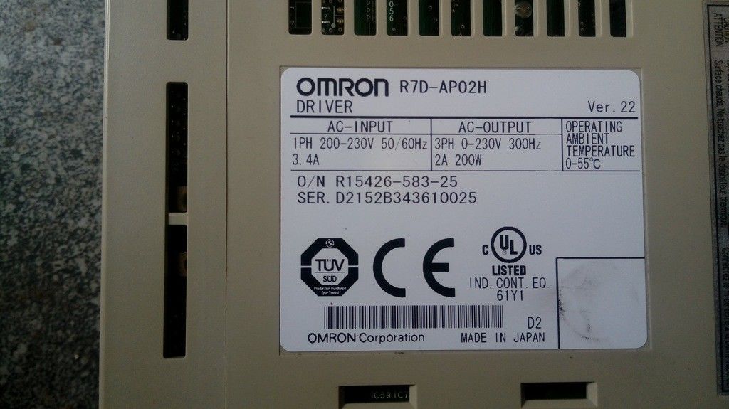 OMRON R7D-BPA5L Servo AC 100VAC Supply 1A 100V Load 50 W Single phase input