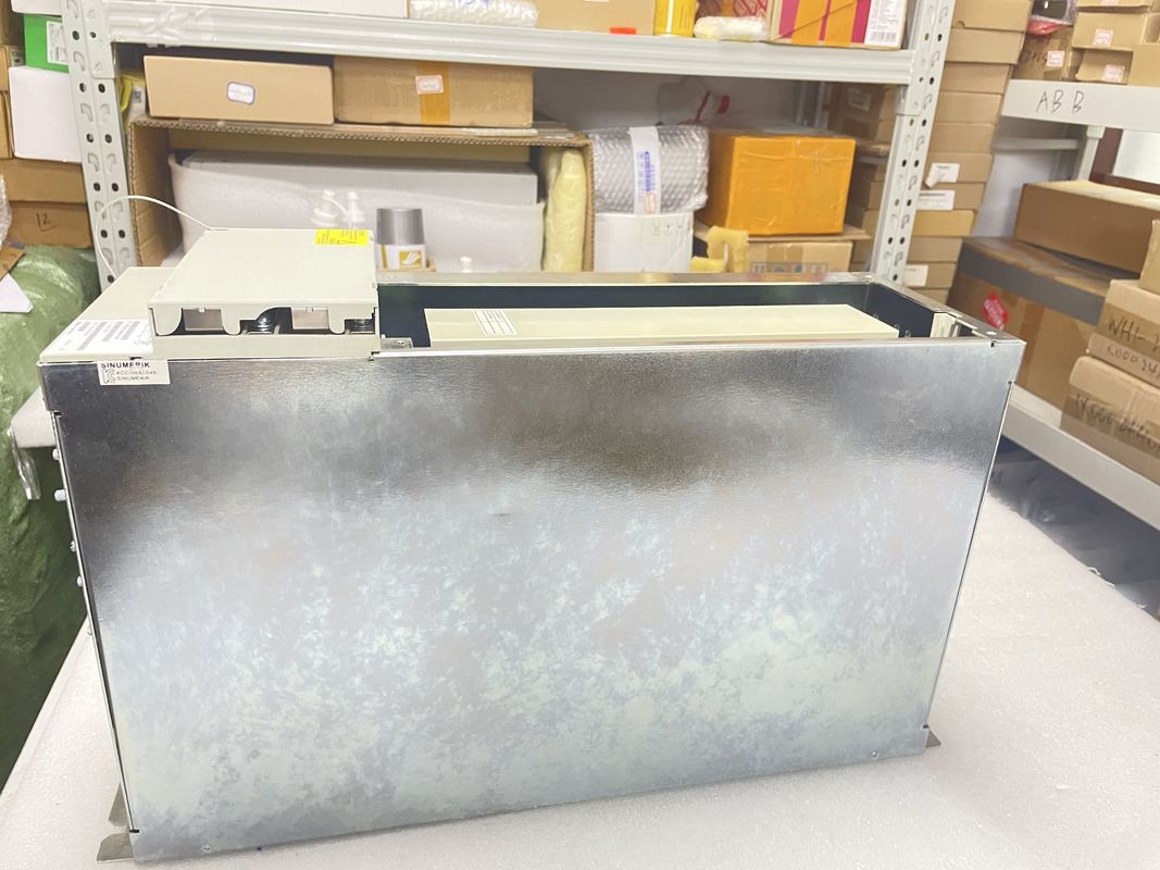 6FC5447-0AA00-0AA1  Siemens  INUMERIK 810D CCU box enclosure for electronic control CCU box with 3 integr