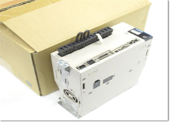 INDUSTRIAL SERVO DRIVER YASKAWA SGDH-30AE 3000W 28.4N/M 1000RPM*NIB  New Original
