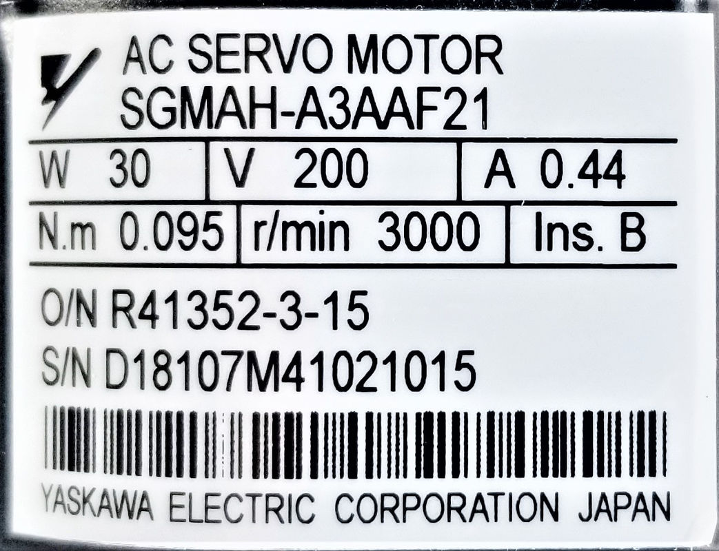 Yaskawa AC Servo Motor SGMAH-A3AAF21 Brand New In Original Box