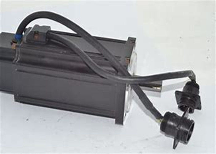Emerson XVM-8028-TONS-0000 1KW Servo Motor Brand New Original