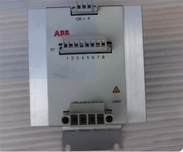 ABB 3BSE038226R1 (SS823) Power Voting Unit Voltage Protection