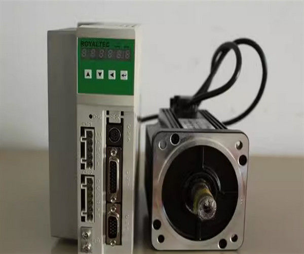 MR-J4-70A Industrial Servo Drives 750W Output Wattage 3-phase 200 To 240VAC 50/60Hz Frequency