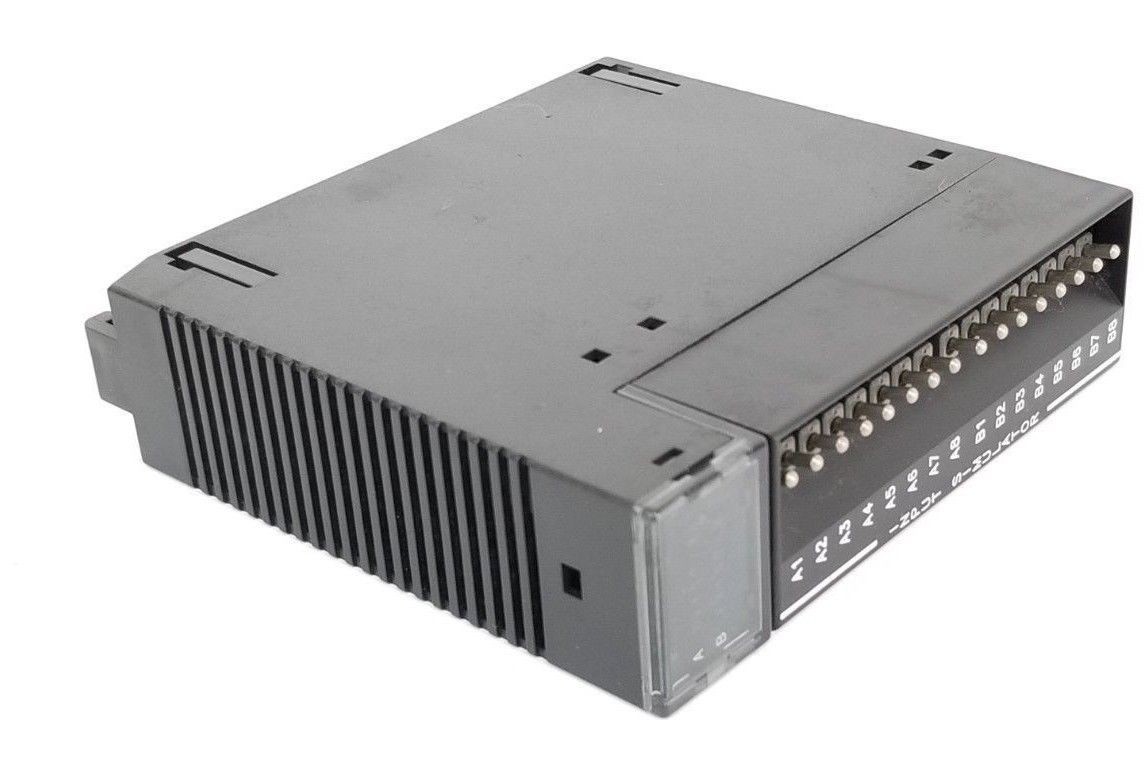 IC693ACC300 Input Simulator Redundancy Module 16 Input Points